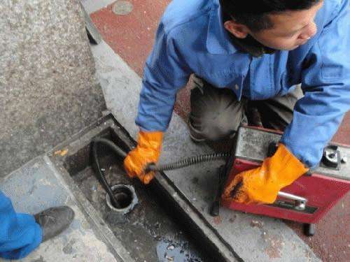 光坡镇疏通下水道