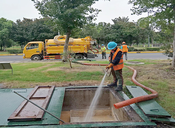 光坡镇化油池清理